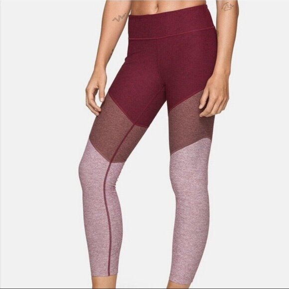 TWO PIECE SET (Leggings + Top) Outdoor Voices - Picture 1 of 5